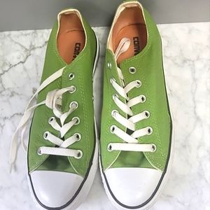 CONVERSE Chuck Taylor All Star Seasonal Color Green Canvas Trainers
